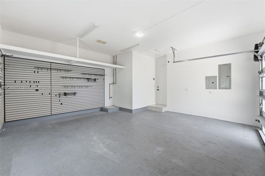 En Venta: $1,970,000 (5 camas, 4 baños, 3276 Pies cuadrados)