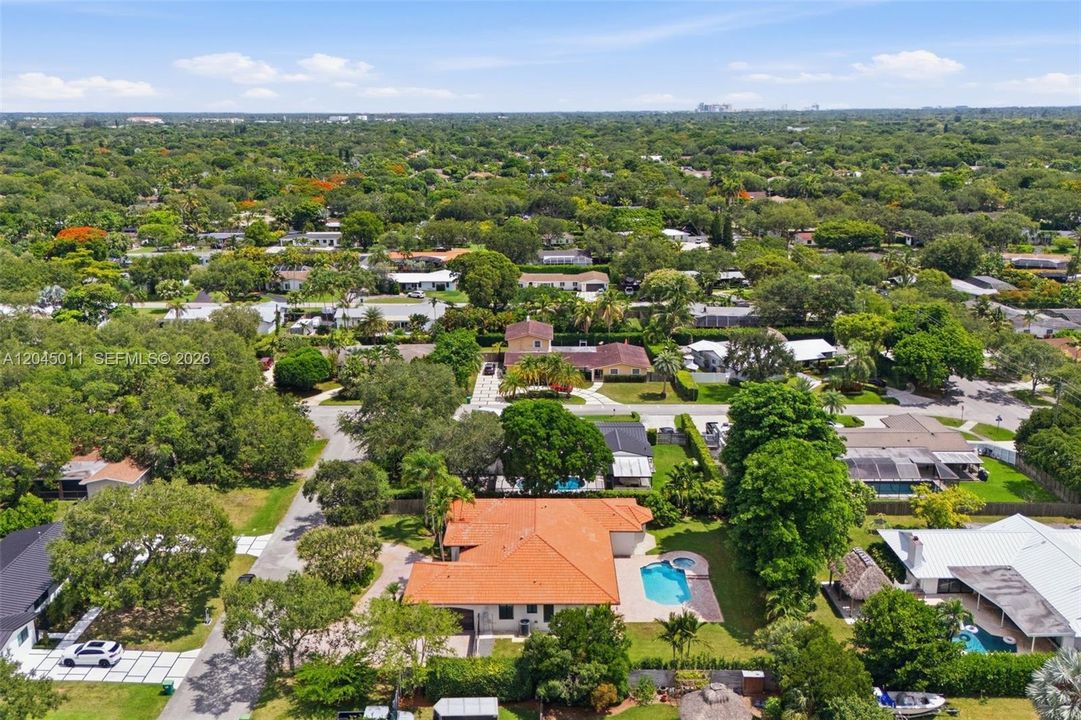 En Venta: $1,970,000 (5 camas, 4 baños, 3276 Pies cuadrados)