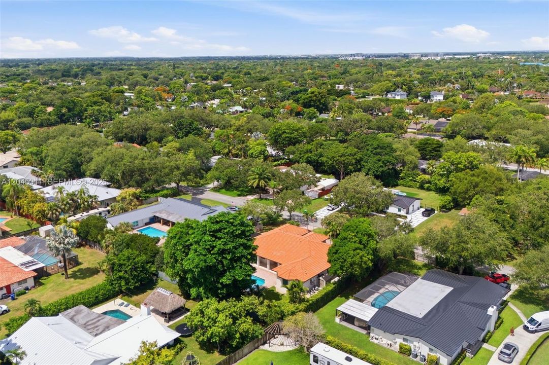 En Venta: $1,970,000 (5 camas, 4 baños, 3276 Pies cuadrados)