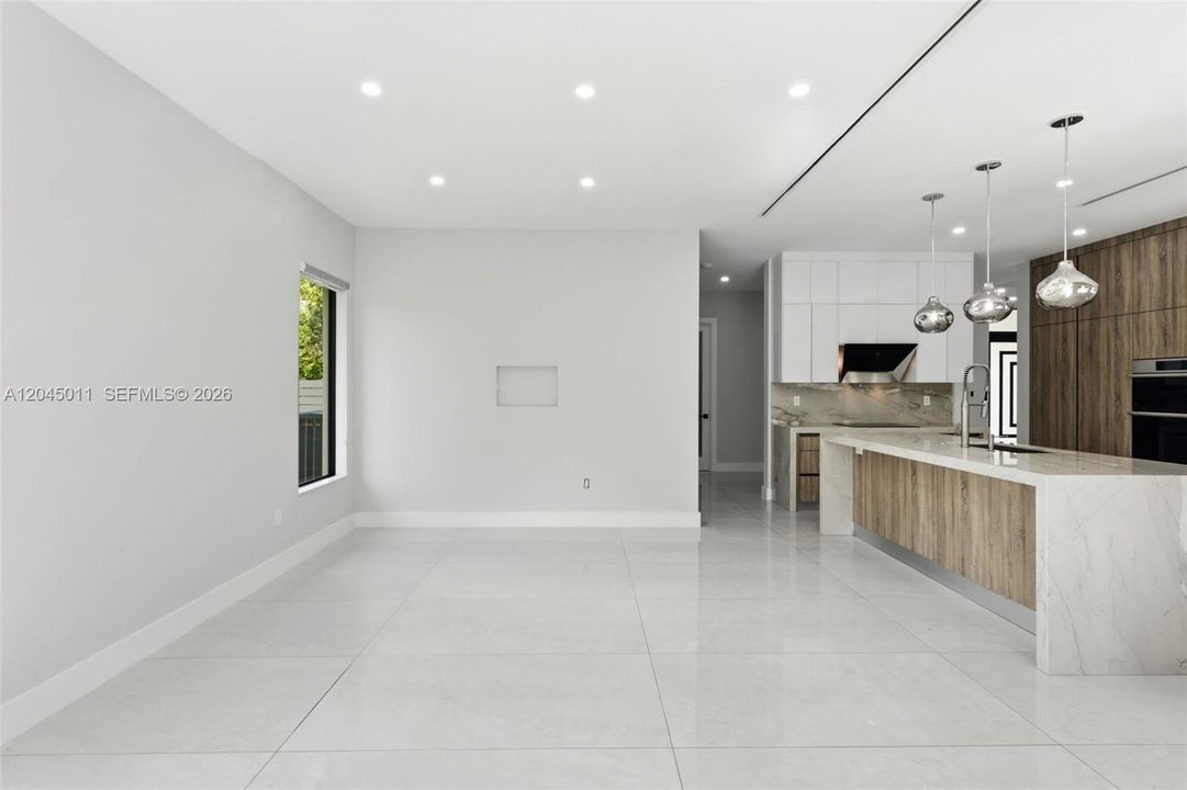 En Venta: $1,970,000 (5 camas, 4 baños, 3276 Pies cuadrados)
