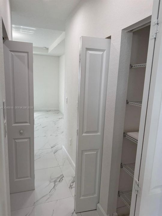В аренду: $4,550 (5 спален, 3 ванн, 2640 Квадратных фут)