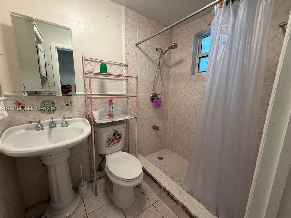 En Renta: $1,750 (1 camas, 1 baños, 650 Pies cuadrados)