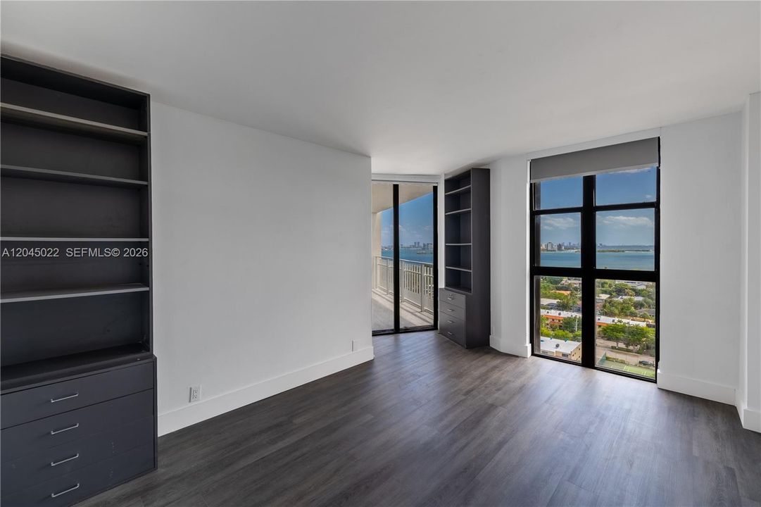 For Sale: $480,000 (2 beds, 2 baths, 1544 Square Feet)