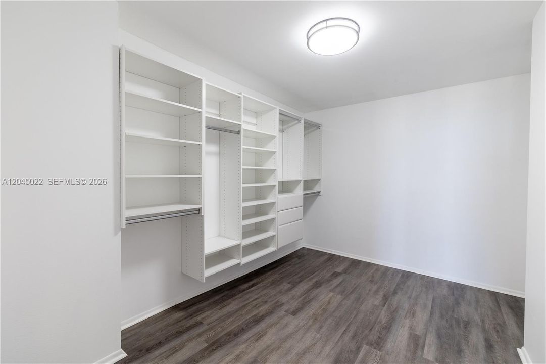 For Sale: $480,000 (2 beds, 2 baths, 1544 Square Feet)