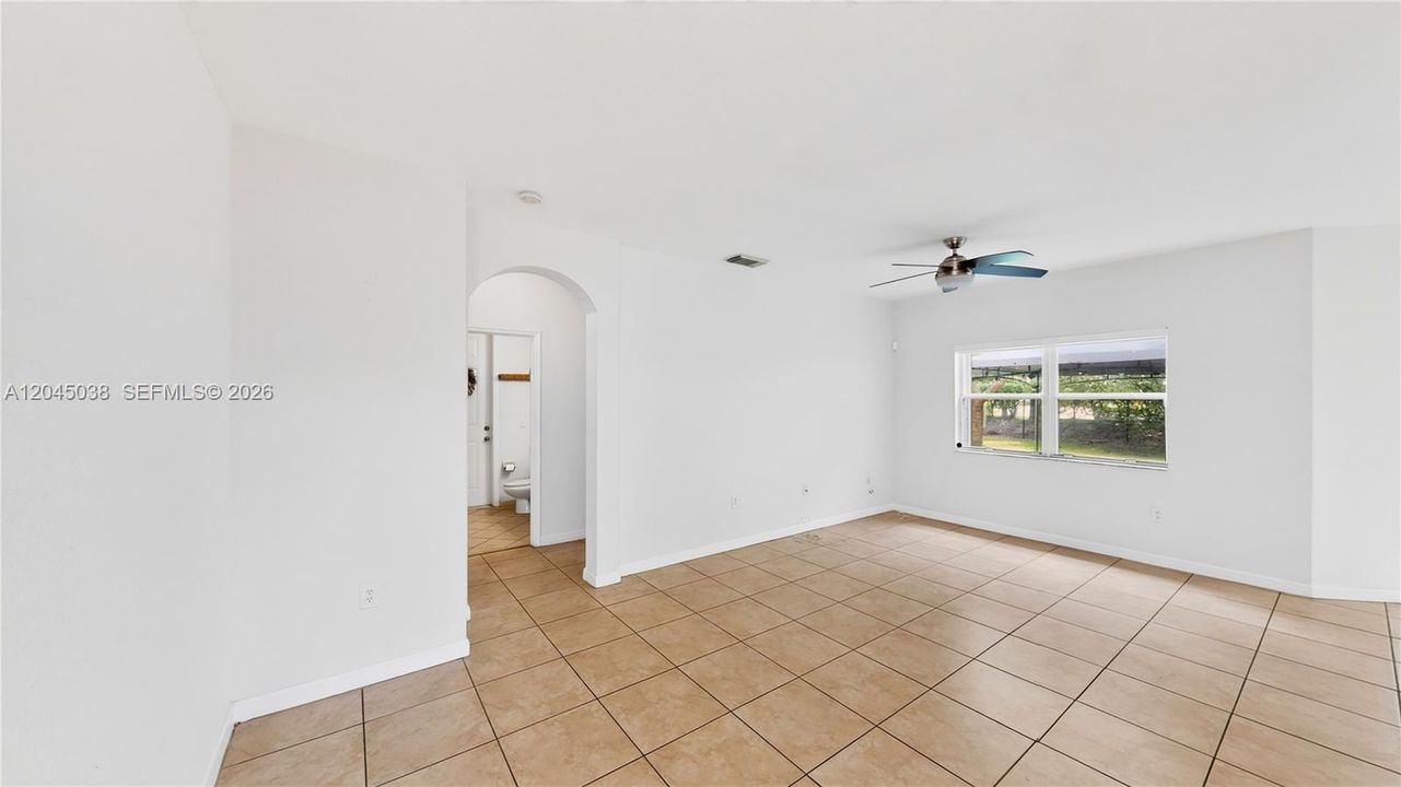Active With Contract: $575,000 (5 beds, 3 baths, 3276 Square Feet)