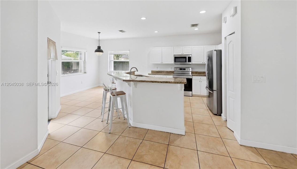 Active With Contract: $575,000 (5 beds, 3 baths, 3276 Square Feet)