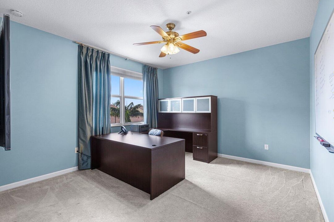 4th Bedroom or Office