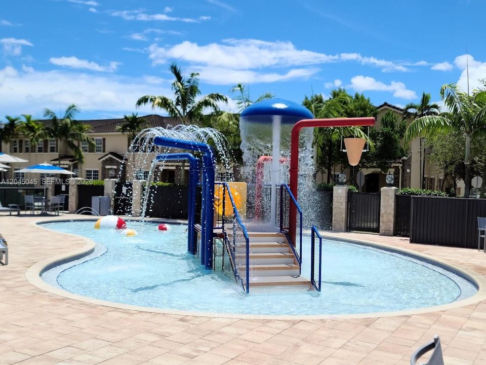 For Rent: $3,350 (4 beds, 3 baths, 2312 Square Feet)