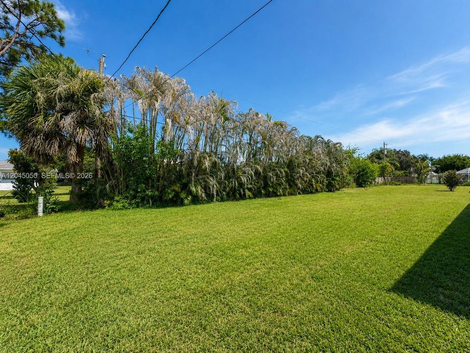 For Sale: $364,900 (3 beds, 2 baths, 1542 Square Feet)
