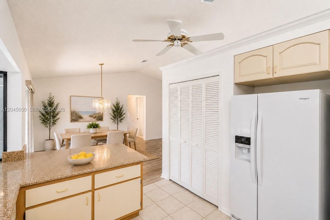 For Sale: $364,900 (3 beds, 2 baths, 1542 Square Feet)