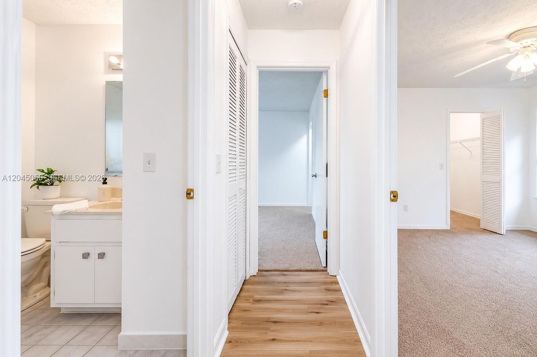 split floor plan 2nd & 3rd bedrooms on the right  side from the main entrance