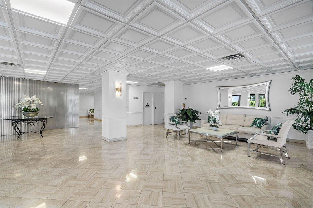 004-3460SouthOceanBoulevard-108-PalmBeac