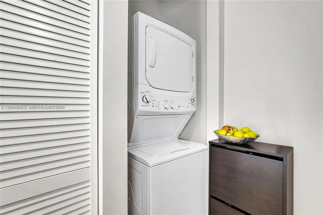For Rent: $2,000 (0 beds, 1 baths, 0 Square Feet)