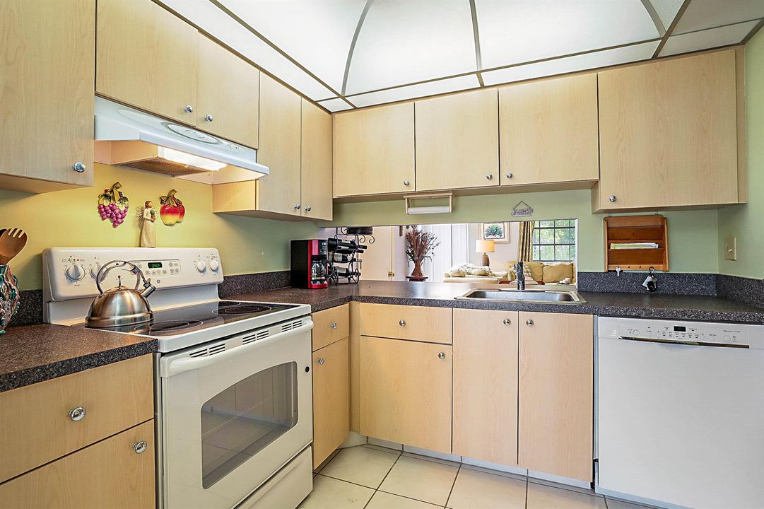 5231 Copperleaf Circle -12