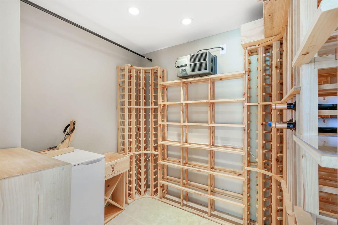 RealtyFrame.com_8349