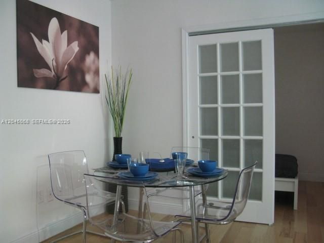 For Rent: $1,850 (1 beds, 1 baths, 465 Square Feet)