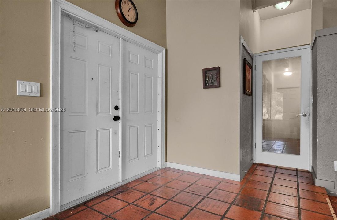 For Sale: $599,000 (3 beds, 2 baths, 1514 Square Feet)