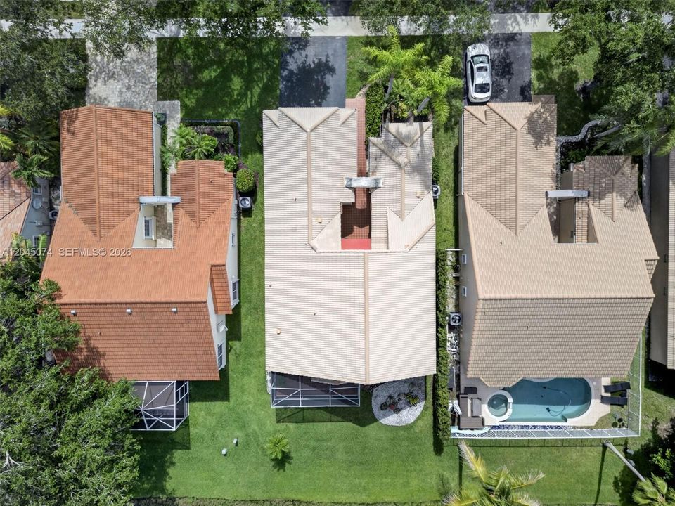 En Venta: $785,000 (3 camas, 2 baños, 1777 Pies cuadrados)