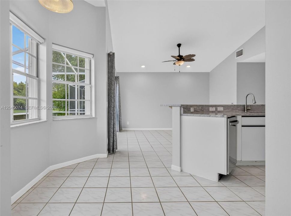 En Venta: $785,000 (3 camas, 2 baños, 1777 Pies cuadrados)