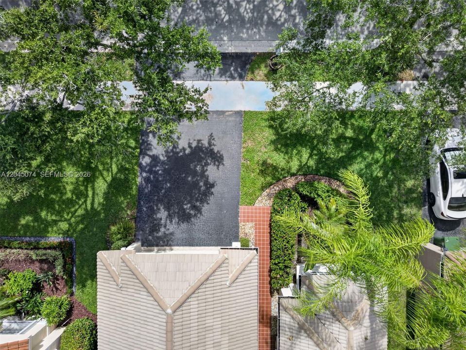 En Venta: $785,000 (3 camas, 2 baños, 1777 Pies cuadrados)