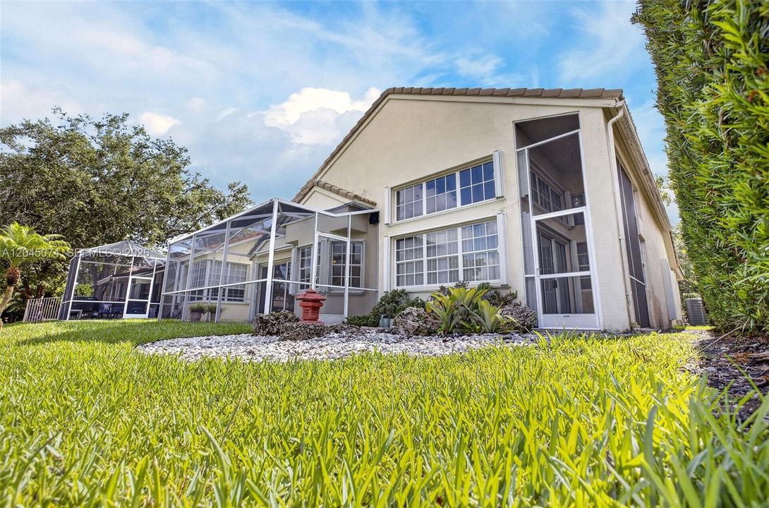 En Venta: $785,000 (3 camas, 2 baños, 1777 Pies cuadrados)