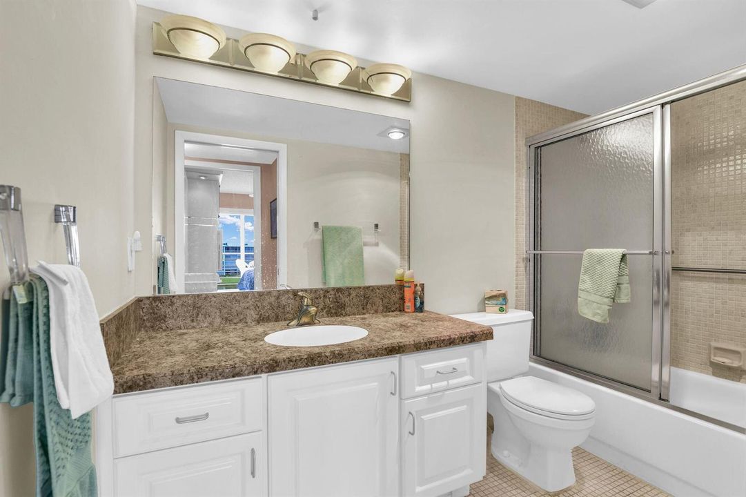4053 Wolverton C pic 6