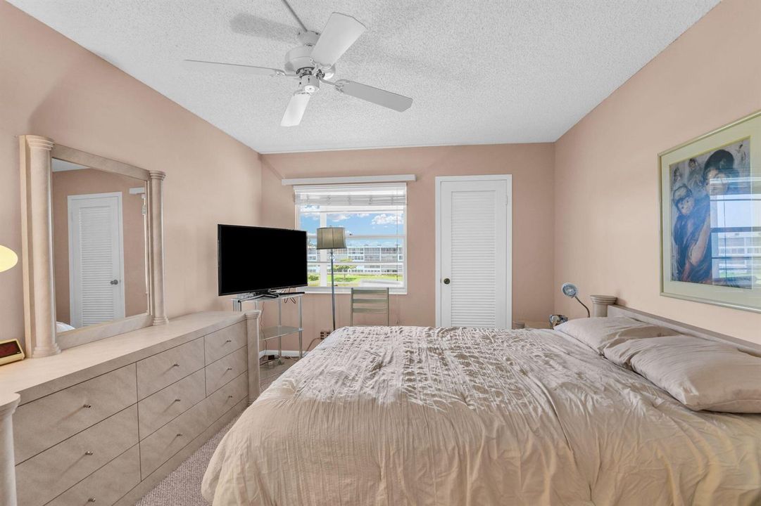 4053 Wolverton C pic 25
