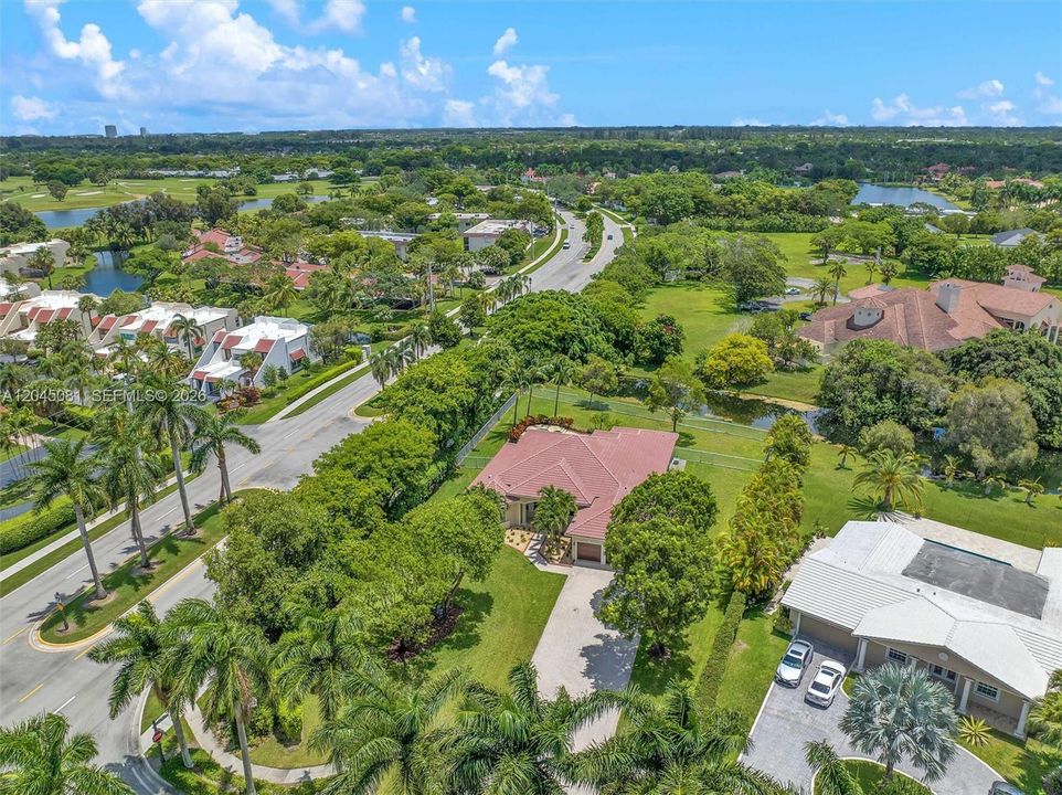 For Rent: $7,750 (5 beds, 3 baths, 3363 Square Feet)