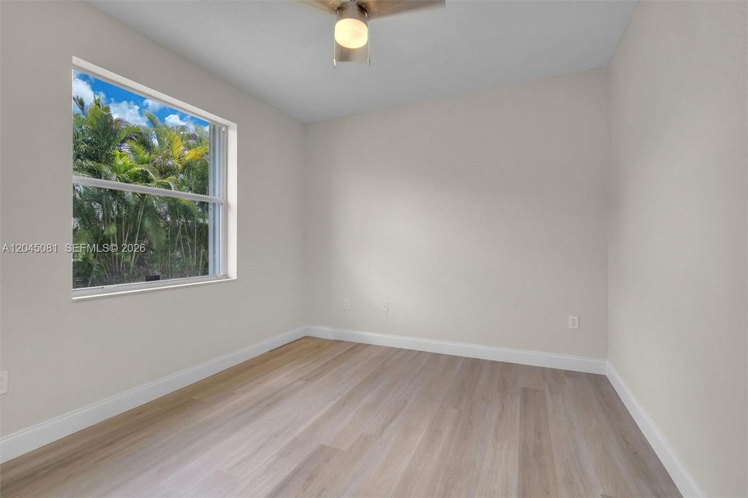 For Rent: $7,750 (5 beds, 3 baths, 3363 Square Feet)