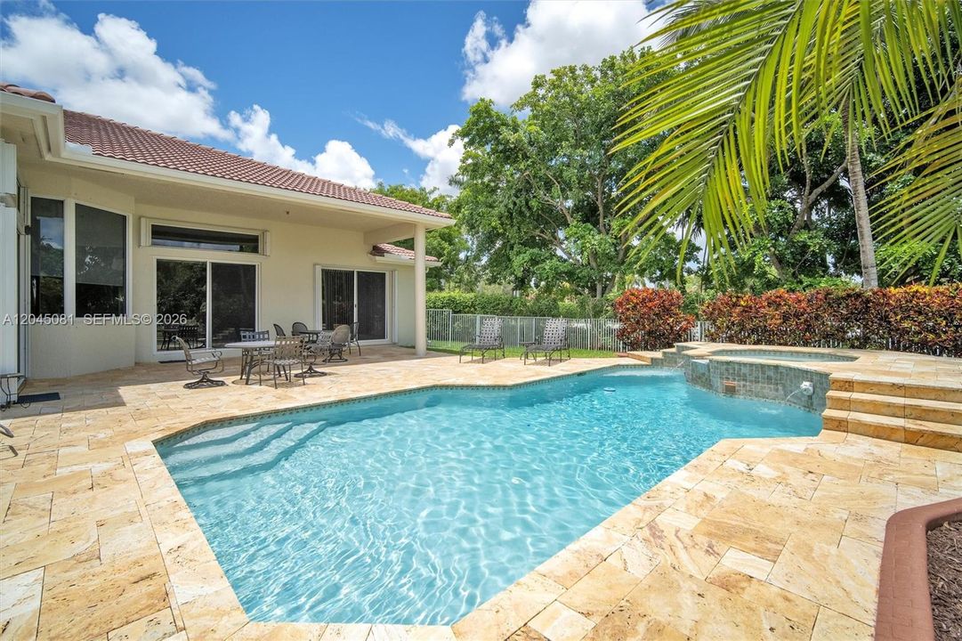 For Rent: $7,750 (5 beds, 3 baths, 3363 Square Feet)