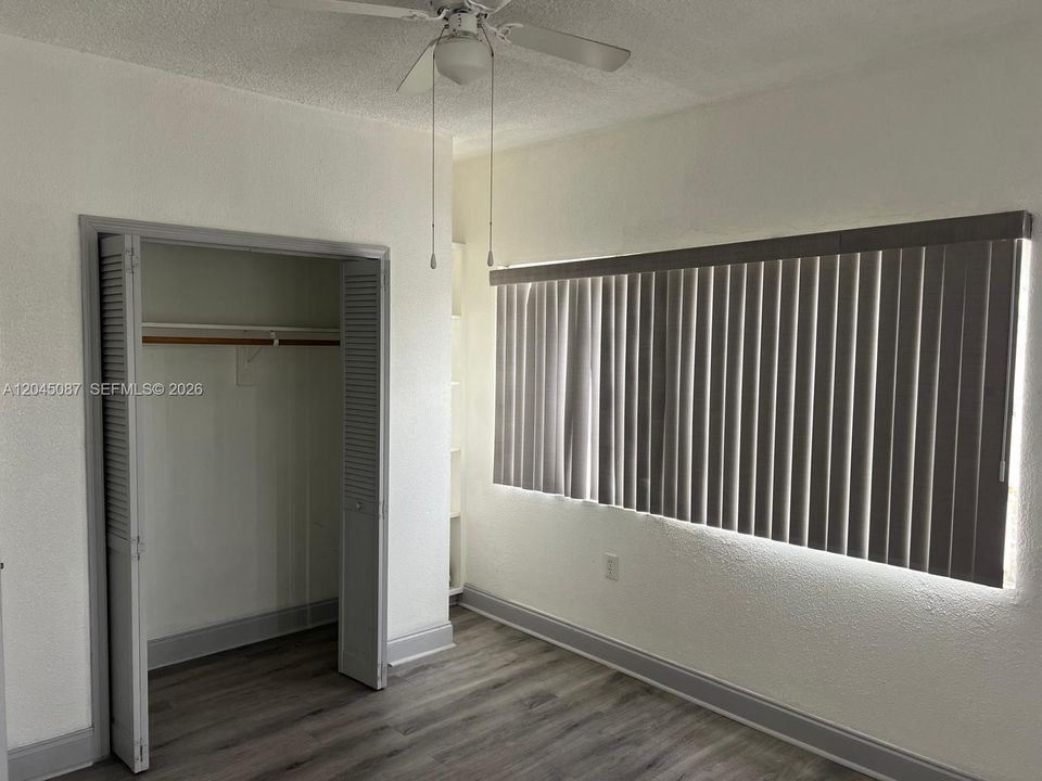 For Rent: $1,550 (1 beds, 1 baths, 555 Square Feet)
