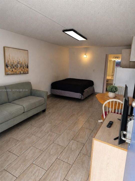 For Rent: $900 (1 beds, 1 baths, 0 Square Feet)