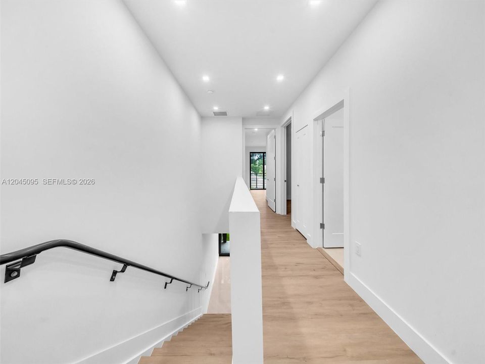 В аренду: $3,650 (3 спален, 2 ванн, 0 Квадратных фут)