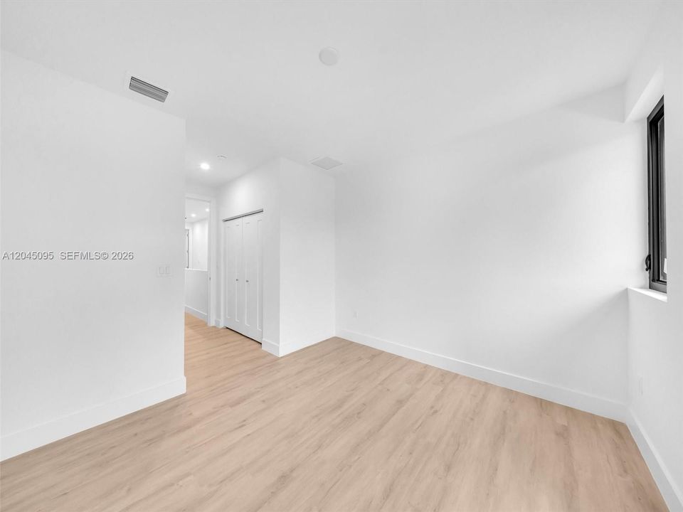 В аренду: $3,650 (3 спален, 2 ванн, 0 Квадратных фут)