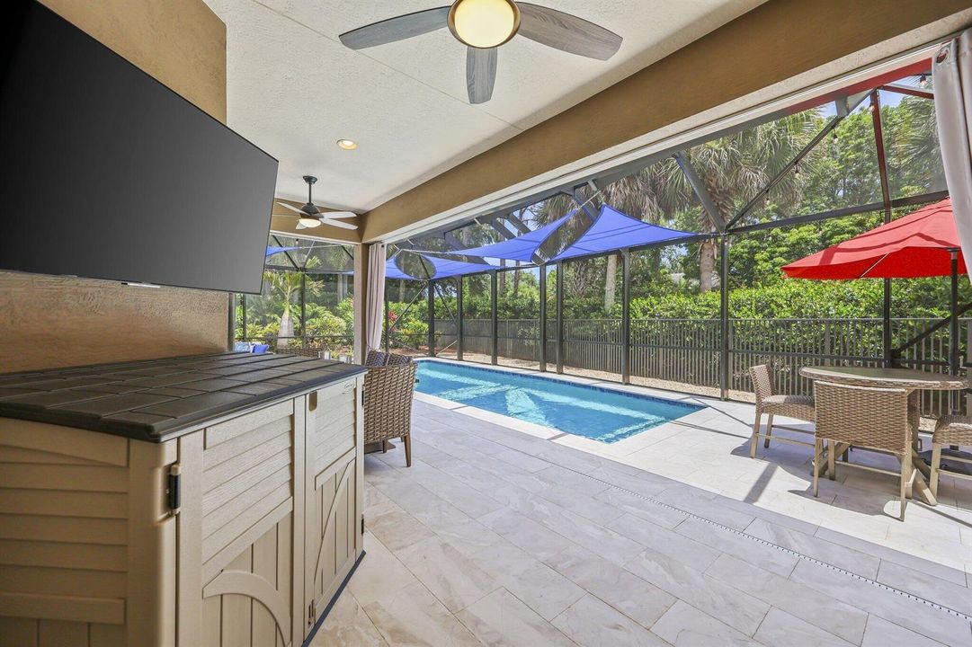 12181 Aviles Circle - 26.jpg-SMALL
