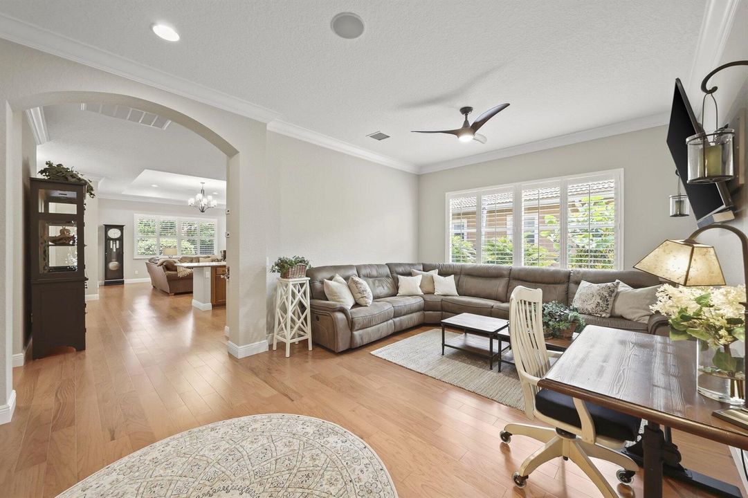 12181 Aviles Circle - 19.jpg-SMALL
