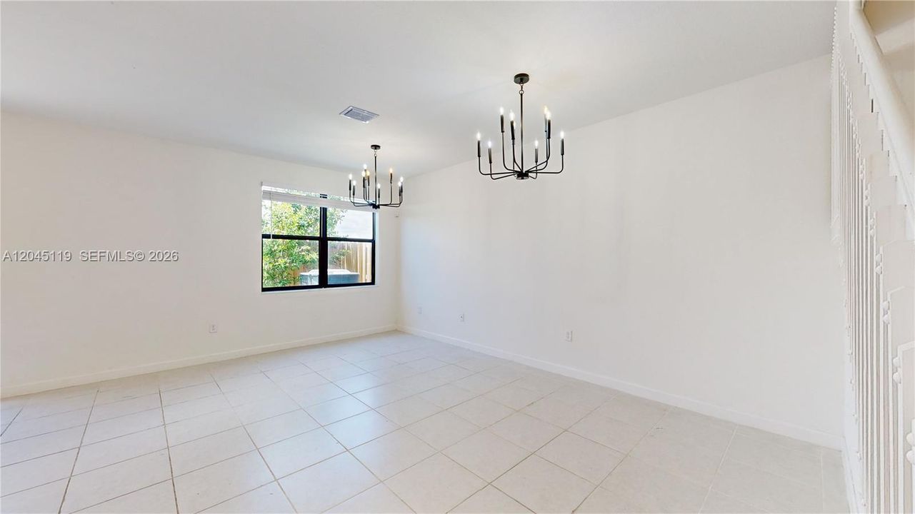 For Rent: $3,100 (3 beds, 2 baths, 1832 Square Feet)