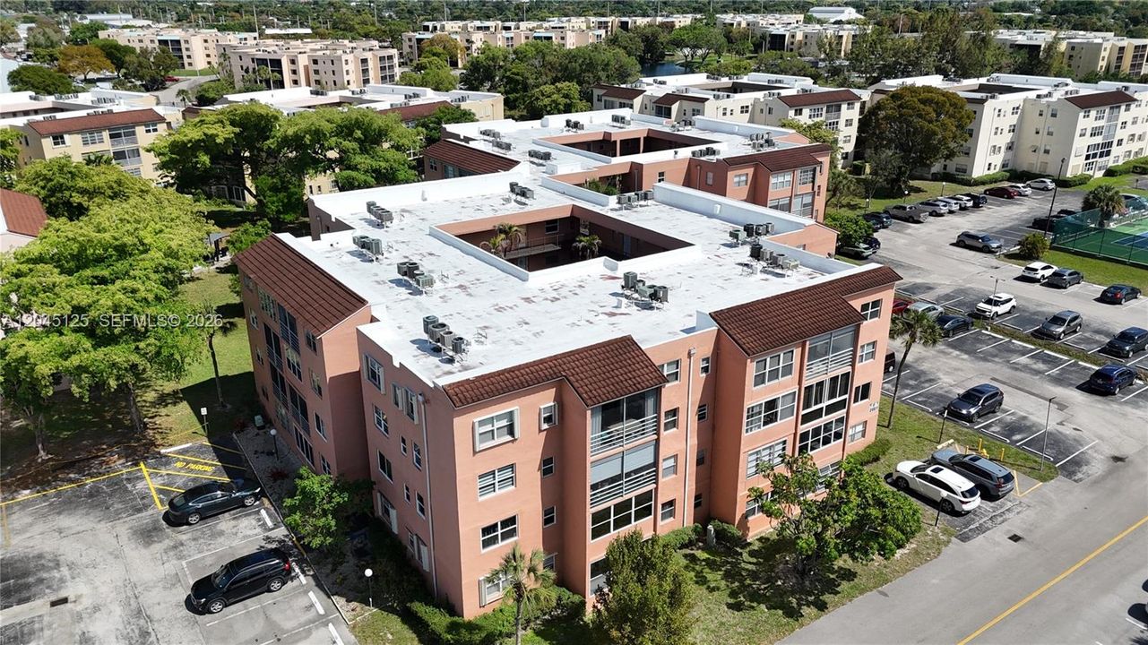 В аренду: $1,500 (2 спален, 2 ванн, 865 Квадратных фут)