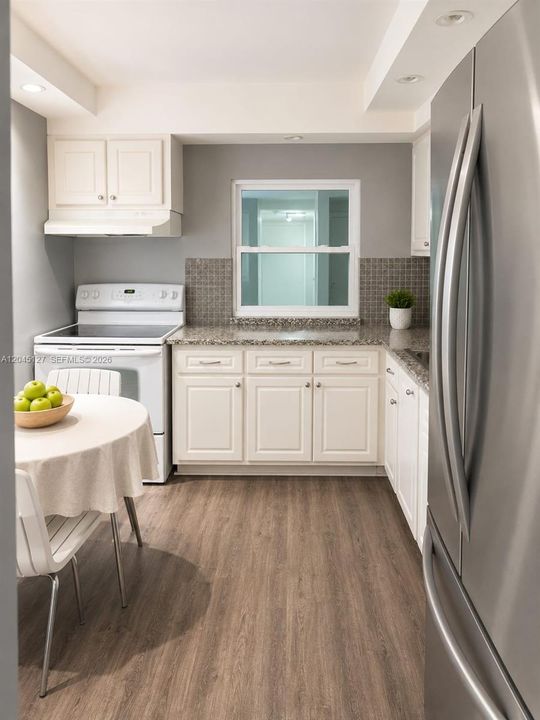 For Rent: $2,700 (3 beds, 2 baths, 1210 Square Feet)