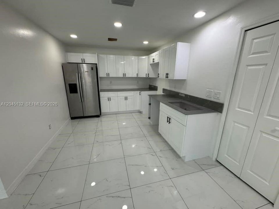 En Renta: $1,800 (3 camas, 2 baños, 0 Pies cuadrados)