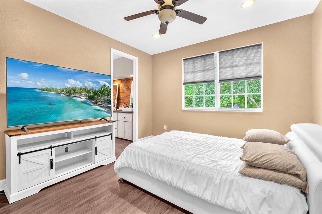 8-web-or-mls-DSC04959