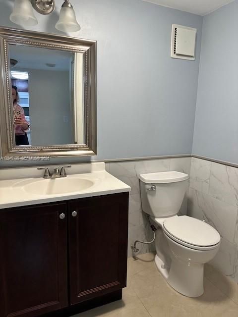 В аренду: $1,950 (1 спален, 1 ванн, 787 Квадратных фут)