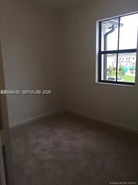 For Rent: $2,700 (3 beds, 2 baths, 1335 Square Feet)