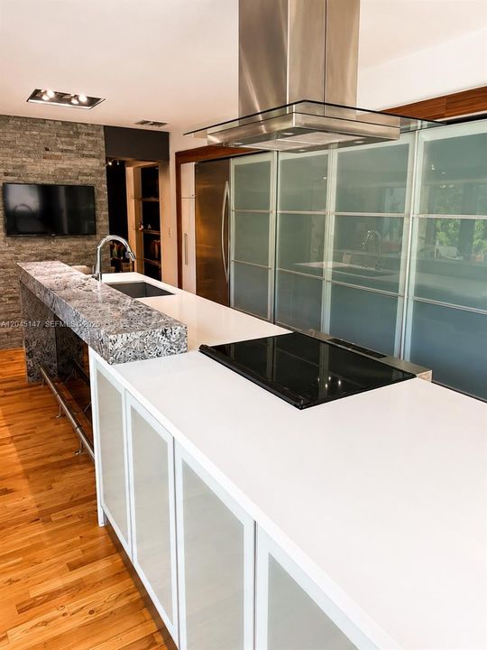 В аренду: $5,500 (3 спален, 2 ванн, 1583 Квадратных фут)