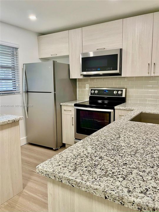 В аренду: $1,950 (1 спален, 1 ванн, 787 Квадратных фут)