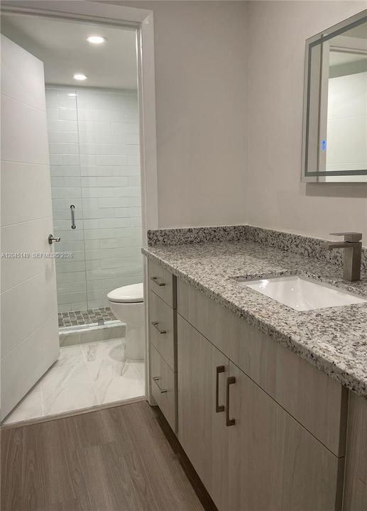 В аренду: $1,950 (1 спален, 1 ванн, 787 Квадратных фут)