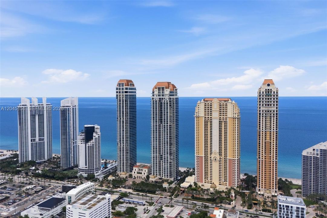 В аренду: $39,000 (3 спален, 4 ванн, 2616 Квадратных фут)