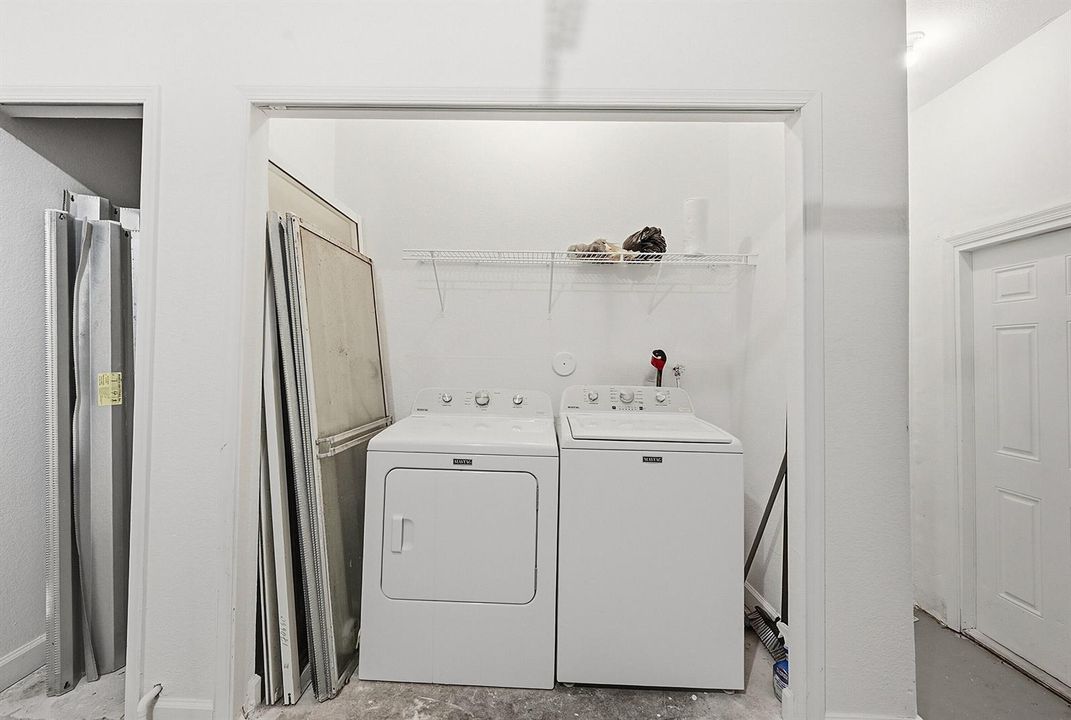 Washer dryer