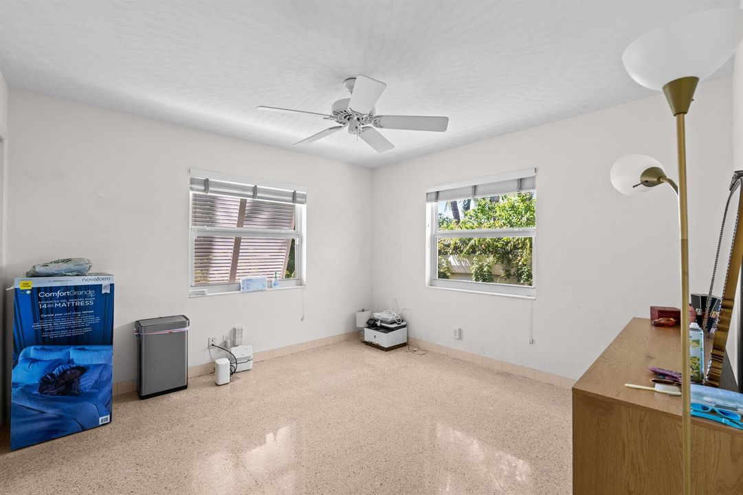 23-web-or-mls-A7407765