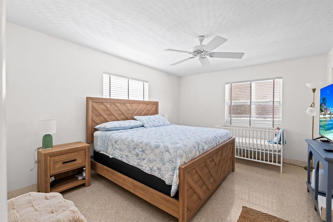 19-web-or-mls-A7407795